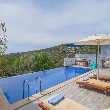 Esra Villa